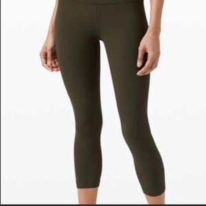 Lululemon olive green align crops, 6, like new!
